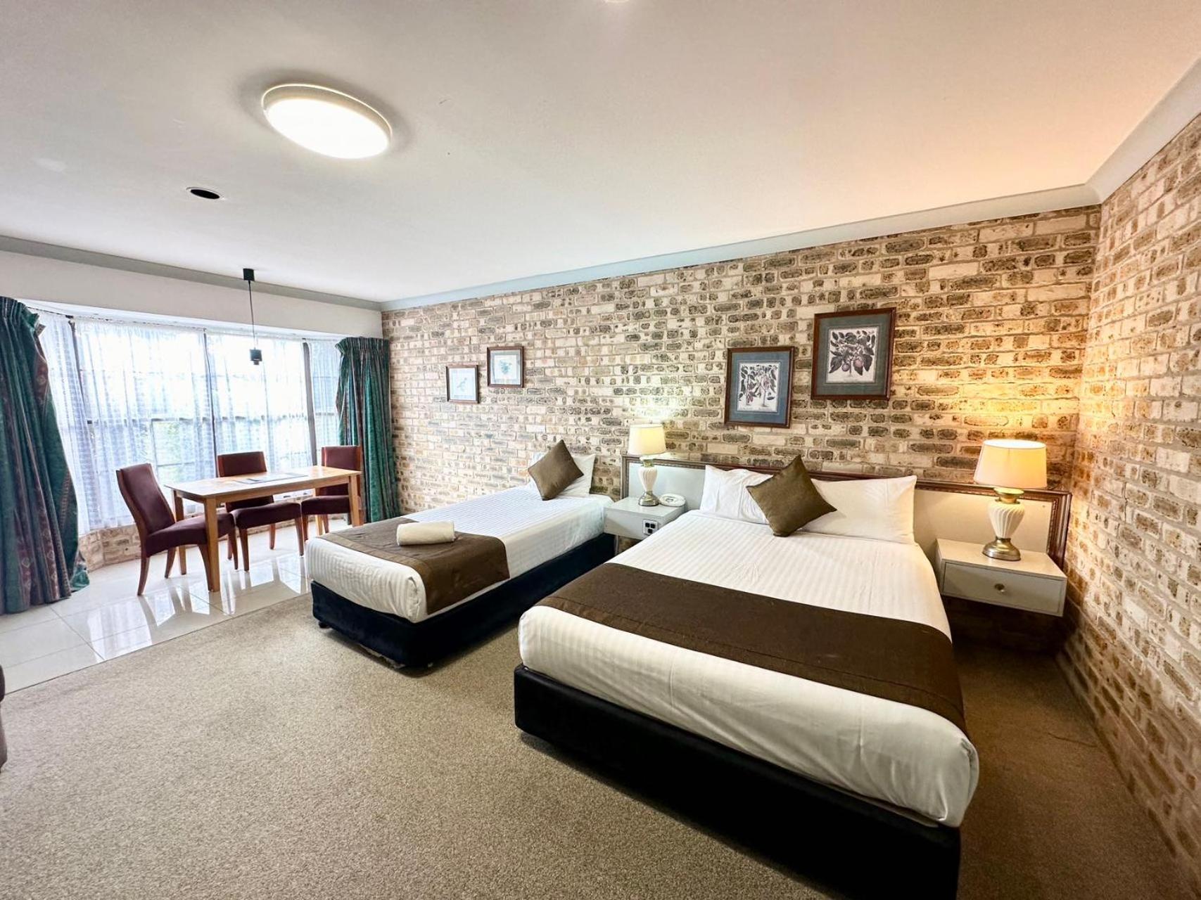 Sir Francis Drake Motel Heatherbrae Dış mekan fotoğraf
