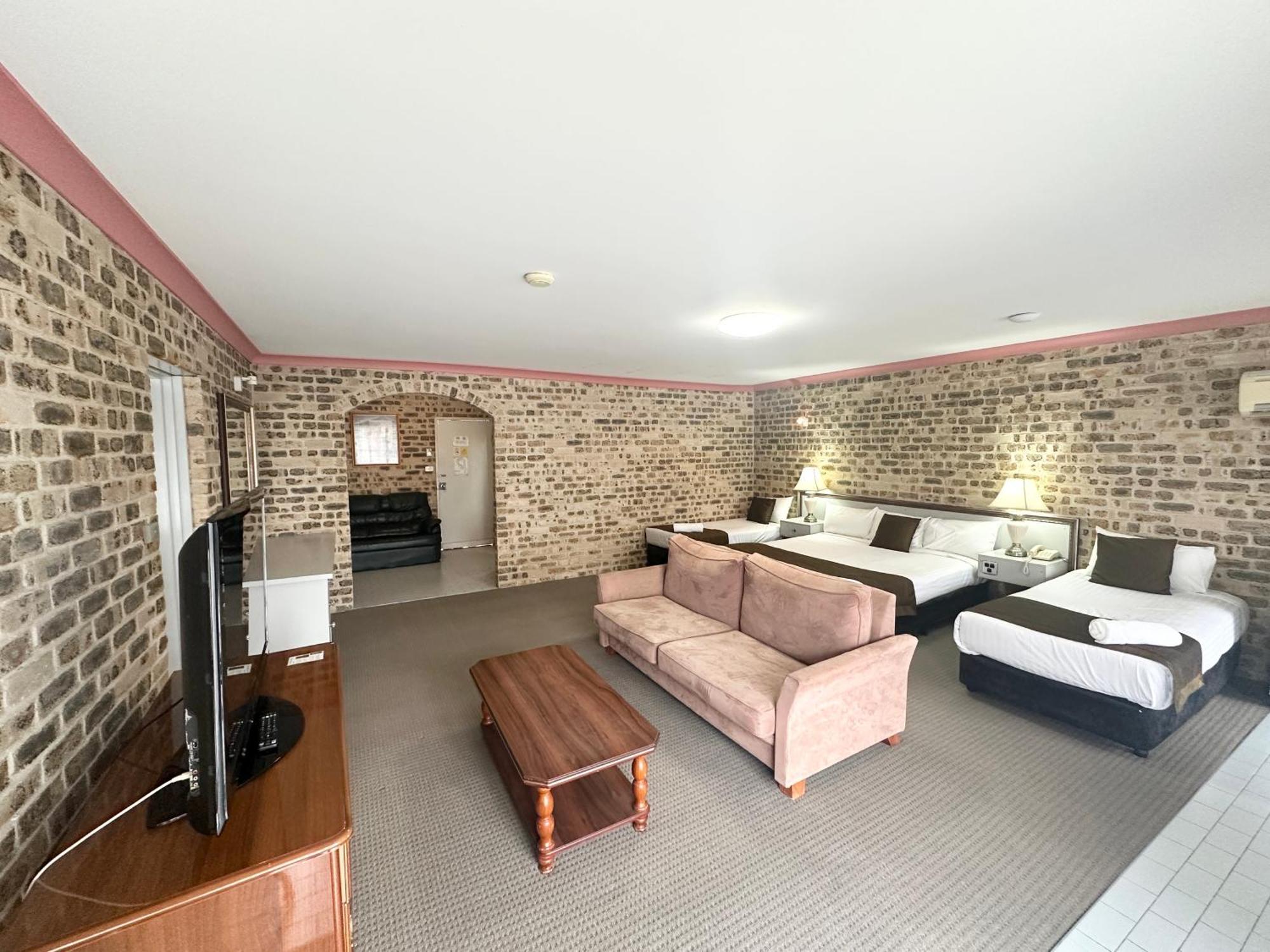 Sir Francis Drake Motel Heatherbrae Dış mekan fotoğraf